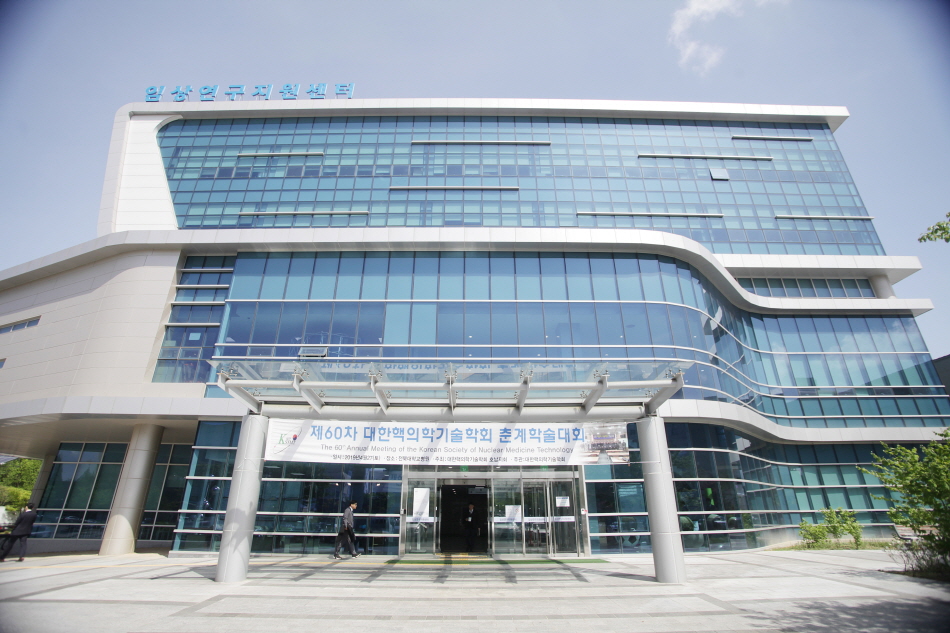 썸네일 2