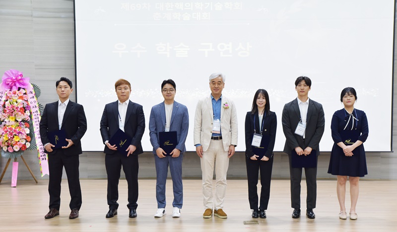 썸네일 37