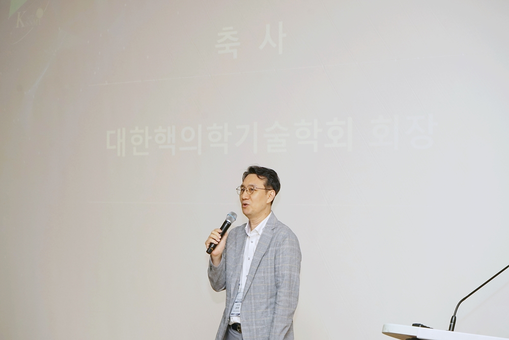 썸네일 61