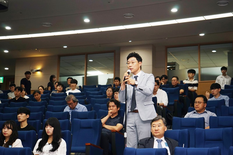 썸네일 27