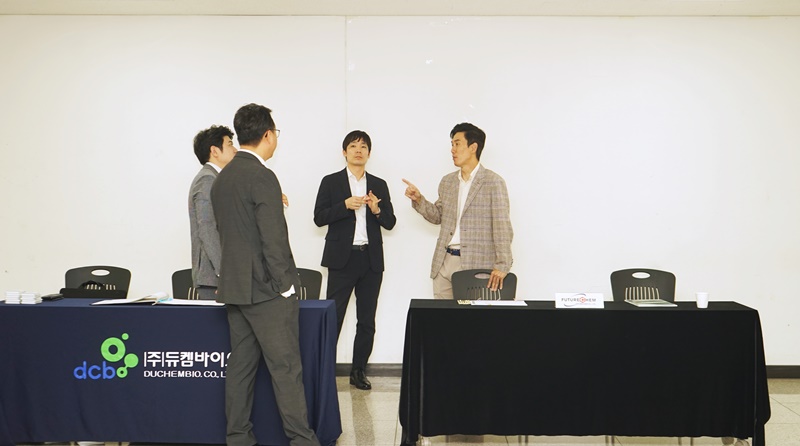 썸네일 4