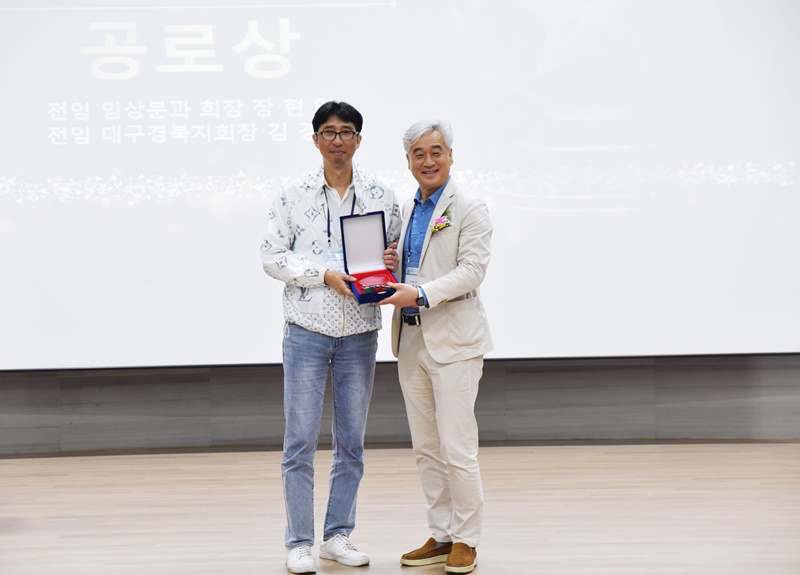 썸네일 56